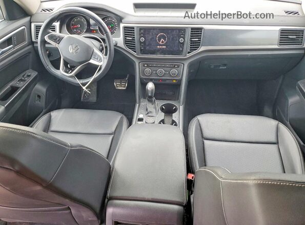 1V2RR2CA2MC523942 2021 VOLKSWAGEN ATLAS Silver Vista del salpicadero