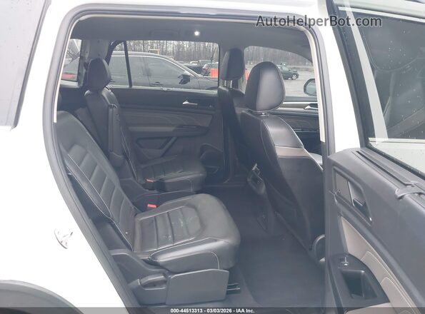 1V2TR2CA9MC550545 2021 VOLKSWAGEN ATLAS White Vista de la etiqueta del VIN