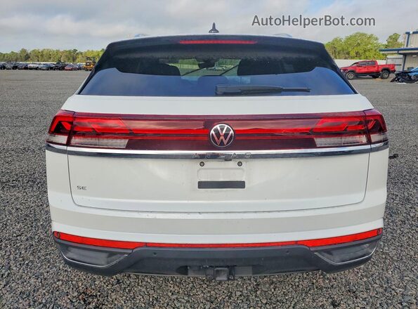 1V2WC2CA7TC209772 2026 VOLKSWAGEN ATLAS White Հետևի տեսք