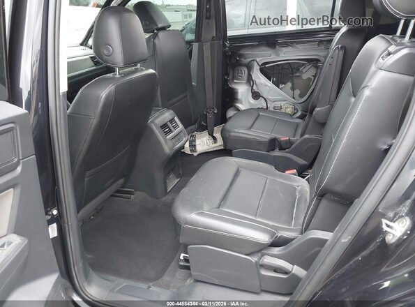 1V2WP2CA0MC589043 2021 VOLKSWAGEN ATLAS Black Widok naklejki z numerem VIN