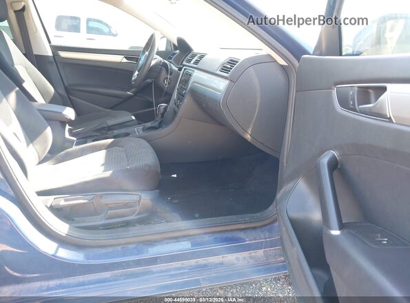 1VWAS7A37GC019425 2016 VOLKSWAGEN PASSAT Blue Вид салону спереду