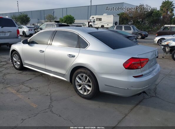 1VWAT7A30GC054112 2016 VOLKSWAGEN PASSAT Silver 