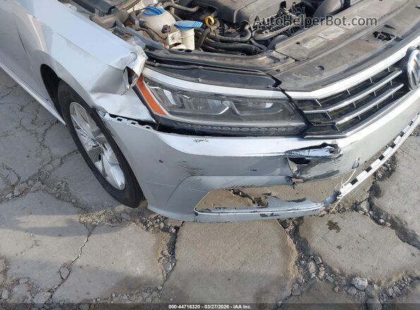 1VWAT7A30GC054112 2016 VOLKSWAGEN PASSAT Silver 