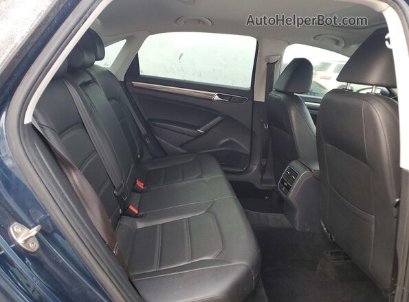 1VWBA7A30JC009530 2018 VOLKSWAGEN PASSAT Blue უკანა სავარძლების ხედი