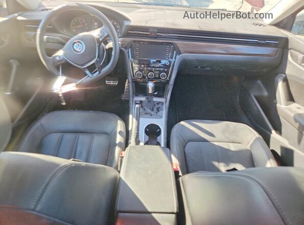 1VWBA7A33NC009995 2022 VOLKSWAGEN PASSAT Red Widok deski rozdzielczej