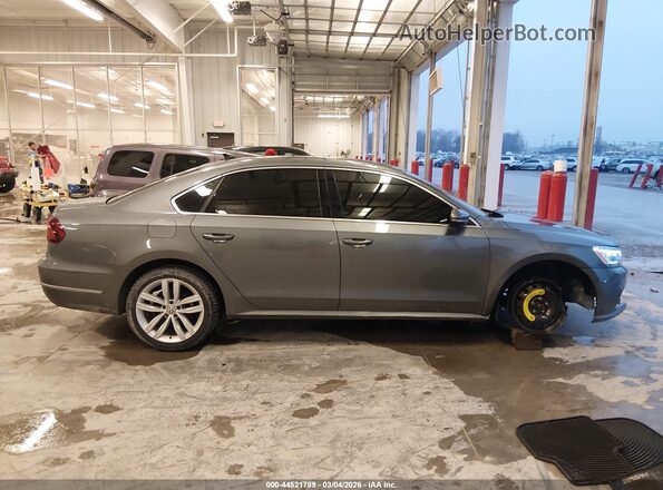 1VWBA7A3XJC008417 2018 VOLKSWAGEN PASSAT Gray 360 interior view