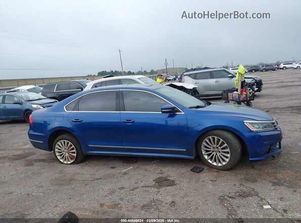 1VWBS7A31GC023345 2016 VOLKSWAGEN PASSAT Blue Widok wnętrza z tyłu