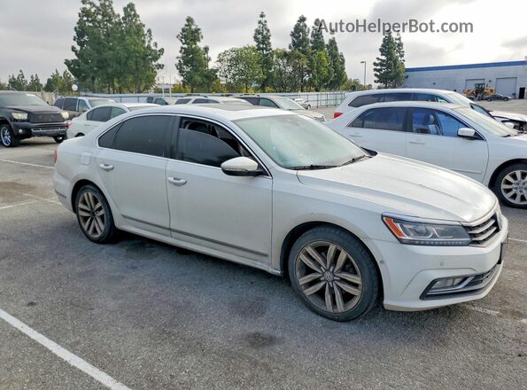 1VWCT7A31GC066083 2016 VOLKSWAGEN PASSAT Белый Передняя правая четверть