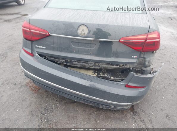 1VWDT7A37HC058768 2017 VOLKSWAGEN PASSAT Серый Вид спереди
