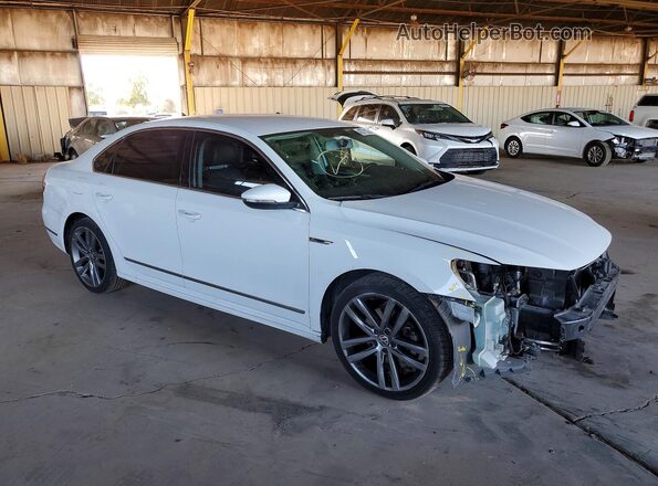 1VWDT7A3XHC065813 2017 VOLKSWAGEN PASSAT White Передня права чверть