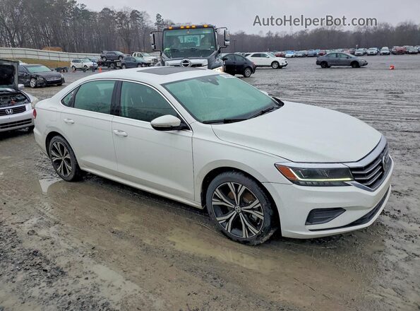1VWSA7A30MC010066 2021 VOLKSWAGEN PASSAT White Front right