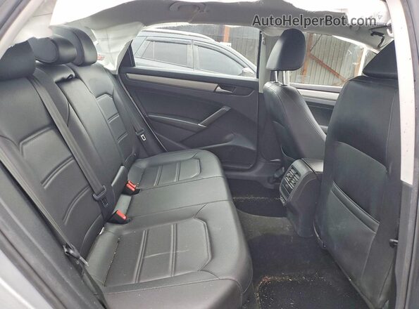 1VWSA7A33MC009042 2021 VOLKSWAGEN PASSAT Silver Հետևի նստատեղերի տեսք