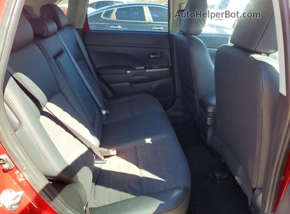JA4ARUAU7TU005559 2026 MITSUBISHI OUTLANDER Red 
