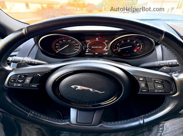 SAJWA6ET1H8K43103 2017 JAGUAR F-TYPE White 