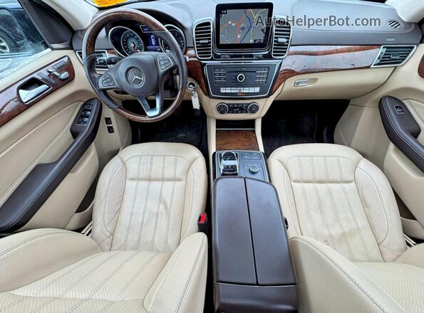 4JGDF6EE3KB188698 2019 MERCEDES-BENZ GLS-CLASS Black Widok tylnych siedzeń
