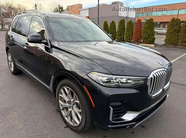 5UXCW2C07L9B99326 2020 BMW X7 Black Դիմացի տեսք