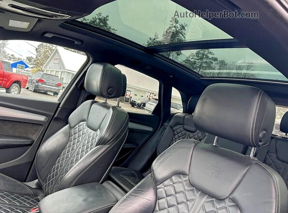 WA1B4AFYXK2022198 2019 AUDI SQ5 Gray Vista interior trasera