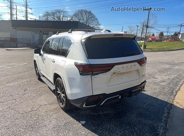 JTJMB7CX2N4012550 2022 LEXUS LX Белый Передняя правая четверть