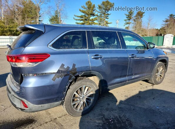 5TDJZRFH9KS952975 2019 TOYOTA HIGHLANDER Синий 