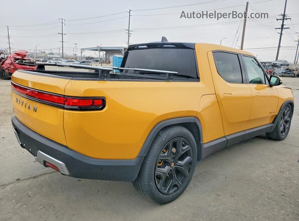 7FCTGAAA2PN019677 2023 RIVIAN RIT Yellow Առջևի աջ