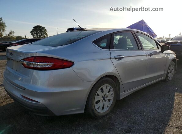 3FA6P0G70KR114002 2019 FORD FUSION Серебряный 