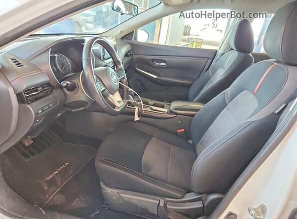 3N1AB8DV6MY226867 2021 NISSAN SENTRA White Սալոնի դիմացի տեսք