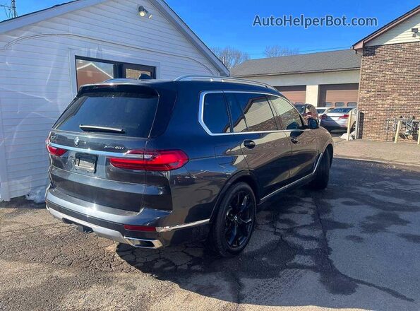 5UXCW2C02L9C42860 2020 BMW X7 Black 