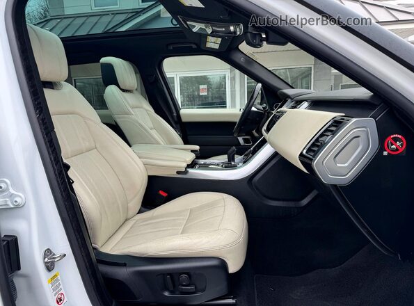 SALWR2RV2KA423131 2019 LAND ROVER RANGE Белый Вид сзади