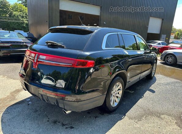 2LMHJ5NK3HBL01668 2017 LINCOLN MKT Black წინა ხედი