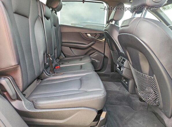 WA1VAAF75KD003947 2019 AUDI Q7 White 