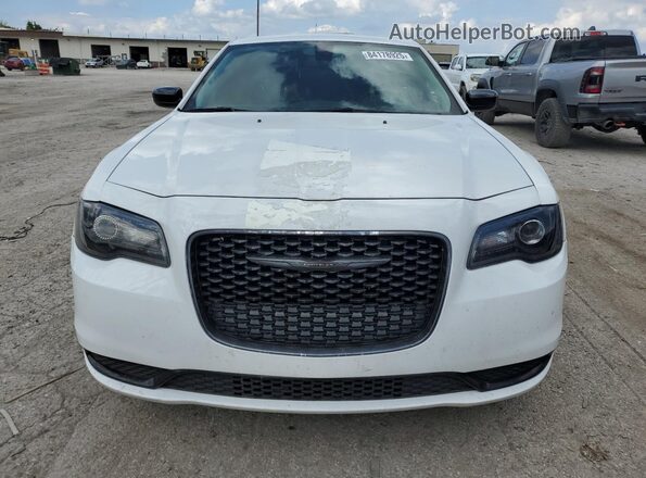MVIN390833IND 2022 CHRYSLER 300 White Դիմացի տեսք