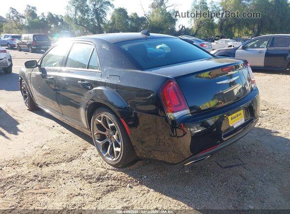 2C3CCAAG5JH308210 2018 CHRYSLER 300 Black Tył lewy