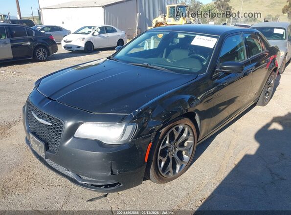 2C3CCAAG5JH308210 2018 CHRYSLER 300 Black Przód lewy