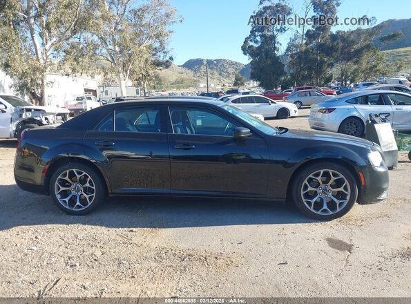 2C3CCAAG5JH308210 2018 CHRYSLER 300 Black Widok wnętrza 360 stopni