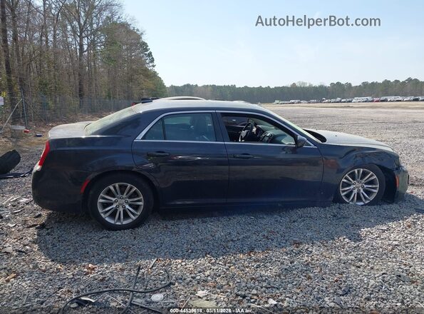 2C3CCAAG6JH222825 2018 CHRYSLER 300 Gray Սալոնի հետևի տեսք