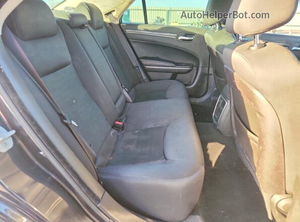 2C3CCAAG7KH679161 2019 CHRYSLER 300 Синий Вид задних сидений