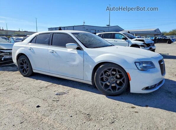 2C3CCABG3KH708086 2019 CHRYSLER 300 White 