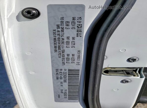 2C3CCABG3KH708086 2019 CHRYSLER 300 White 
