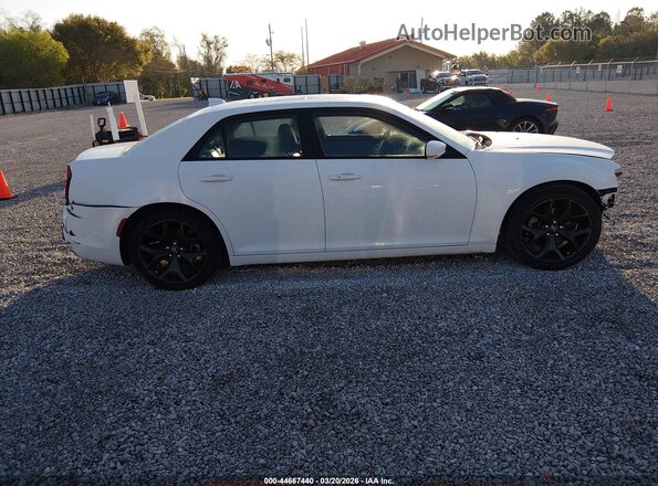 2C3CCABG3NH184569 2022 CHRYSLER 300 Белый Панорамный вид салона 360°
