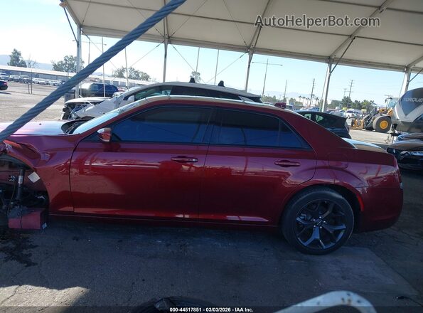 2C3CCABG3PH661813 2023 CHRYSLER 300 Maroon 