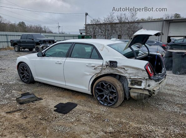 2C3CCABG4KH515901 2019 CHRYSLER 300 White 