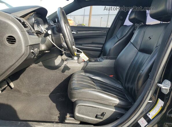2C3CCABG4KH585429 2019 CHRYSLER 300 Black 