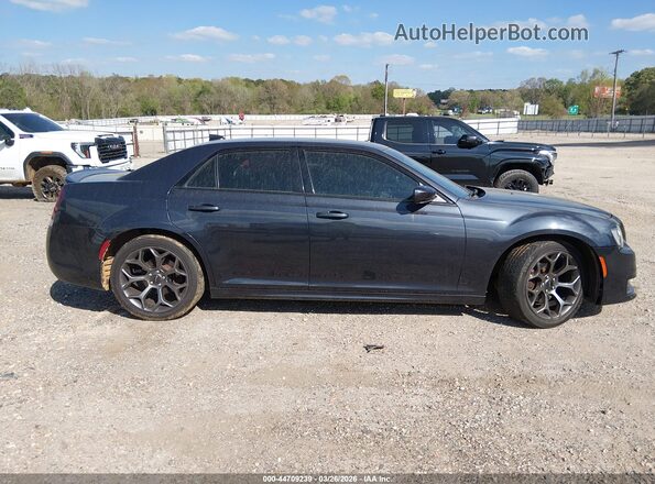 2C3CCABGXHH664841 2017 CHRYSLER 300 Blue Սալոնի հետևի տեսք
