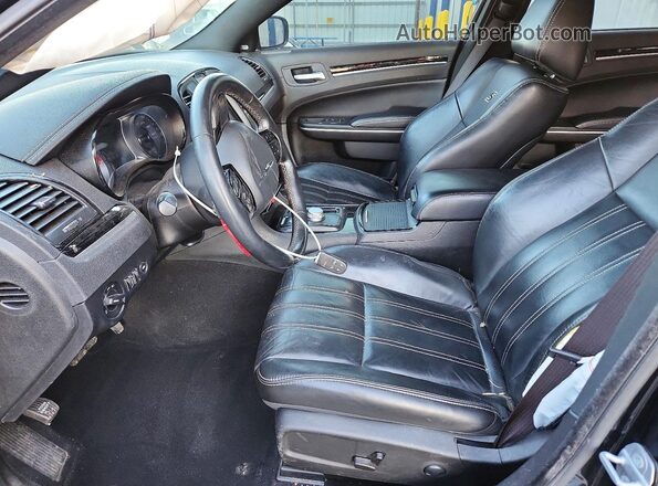 2C3CCABT0NH190925 2022 CHRYSLER 300 Black Вид салону спереду