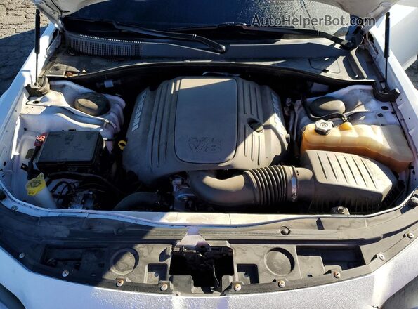 2C3CCABT4NH253086 2022 CHRYSLER 300 Белый Вид задней части салона