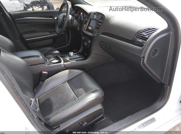 2C3CCABTXPH542184 2023 CHRYSLER 300 White Vista interior delantera