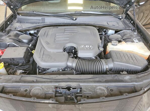 2C3CCADG9PH542029 2023 CHRYSLER 300 Черный Вид задней части салона