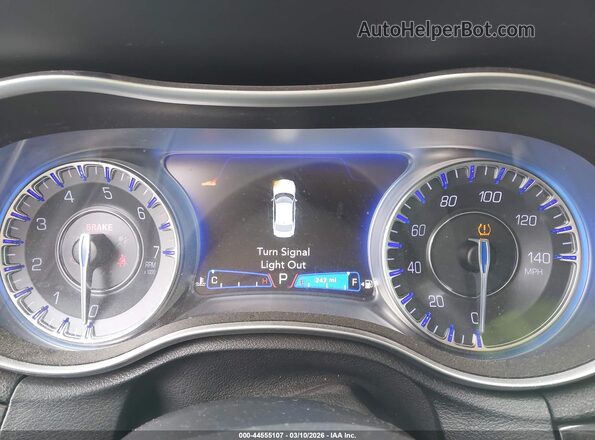 2C3CCAEG2KH527962 2019 CHRYSLER 300 Белый Вид задних сидений