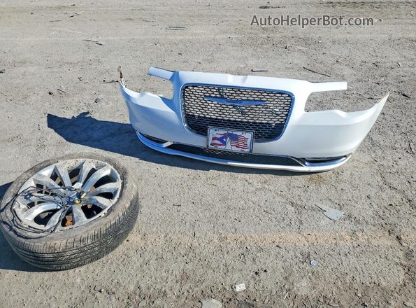2C3CCAEG3KH697859 2019 CHRYSLER 300 White 