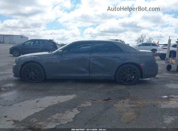2C3CCAGG0KH635199 2019 CHRYSLER 300 Gray 